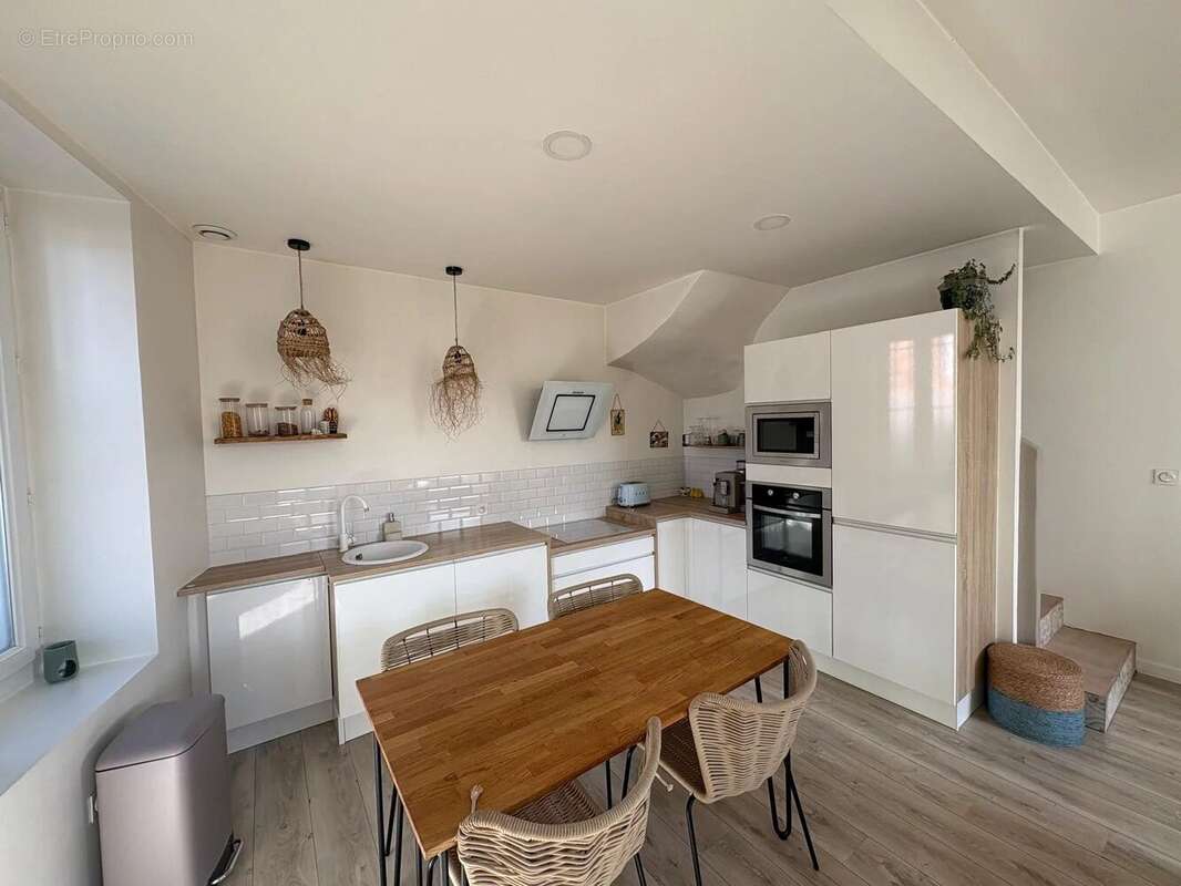 Appartement à SALON-DE-PROVENCE
