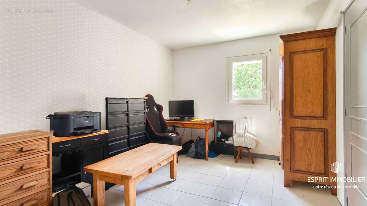 Trégunc - maison 5 chambres, 1110m² de jardin, intégralement rénovée - photo 12