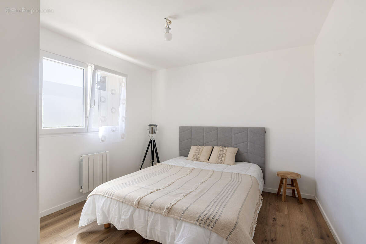 Maison à LA FERTE-ALAIS