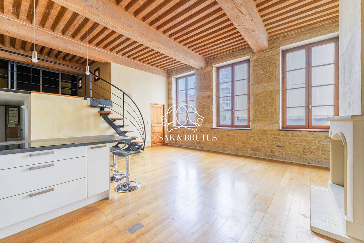 Appartement à LYON-1E