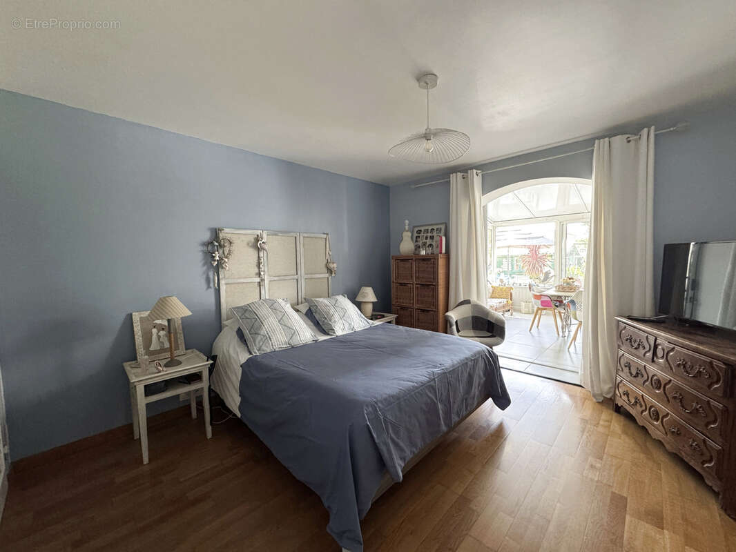 Maison à MESCHERS-SUR-GIRONDE