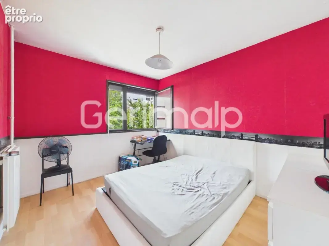 Vente - Appartement - 2 pièces + cuisine - 50,47 m² - 230 000 € - photo 8