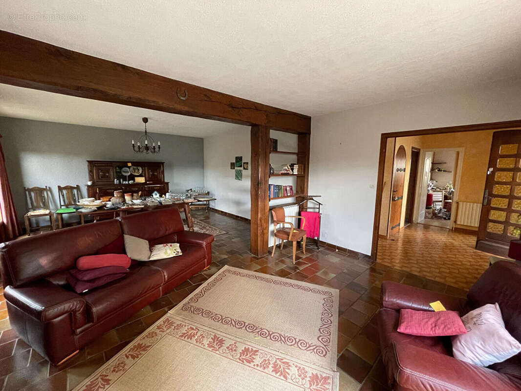 Maison à BUXEROLLES