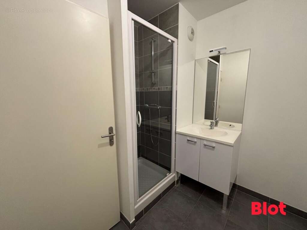 Appartement à CHARTRES-DE-BRETAGNE