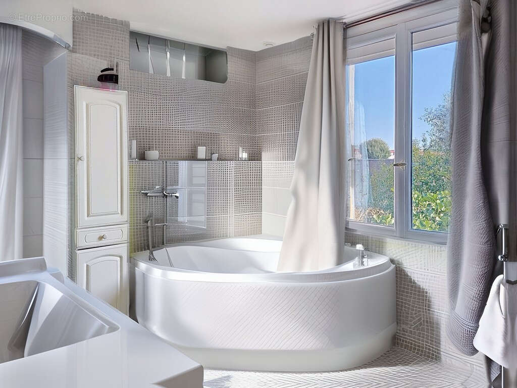 Maison à DIVES-SUR-MER