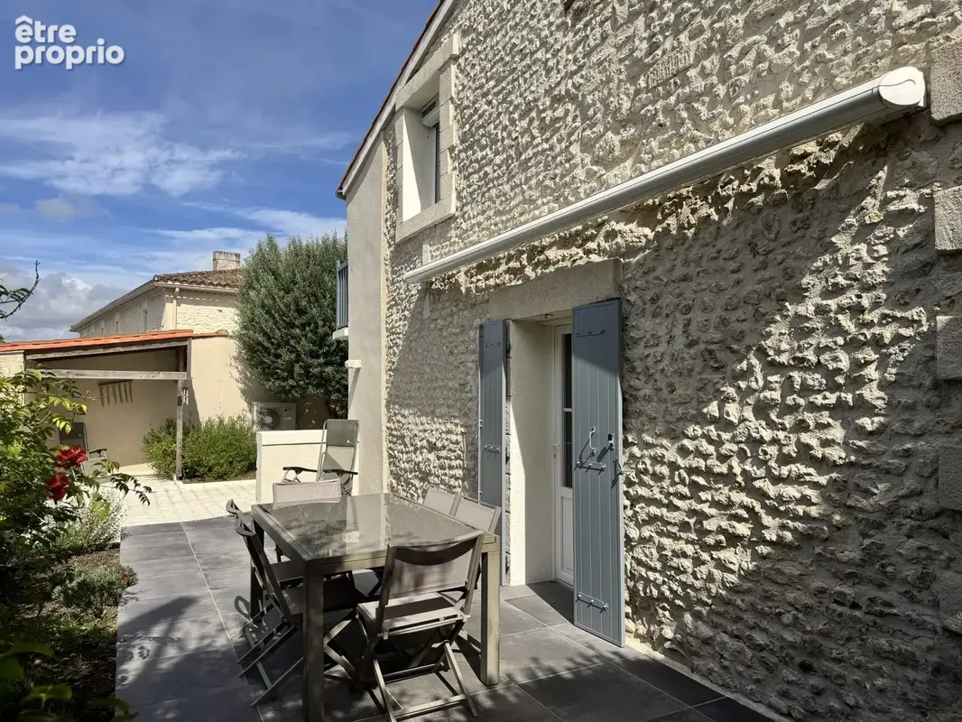 Maison 7 pièces 180 m² à vendre à Semussac (17120) - photo 2