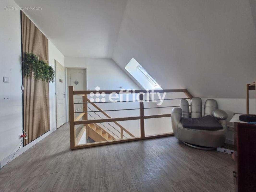 Maison 135 m² à Saint-Martin-En-Campagne  - photo 5