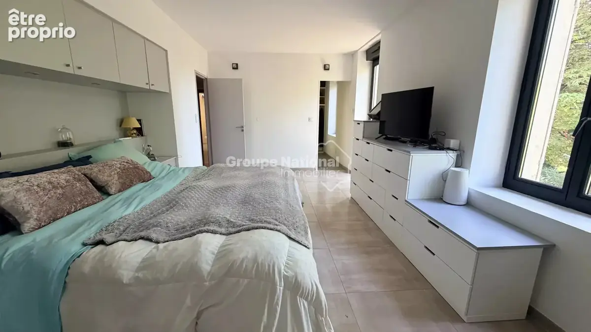 Bedarrides - mas renove en 2016 dans un magnifique parc arbore de 5 810 m² avec piscine,  4 garages - photo 22