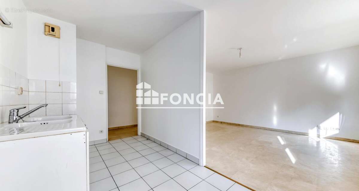 Appartement à LYON-4E