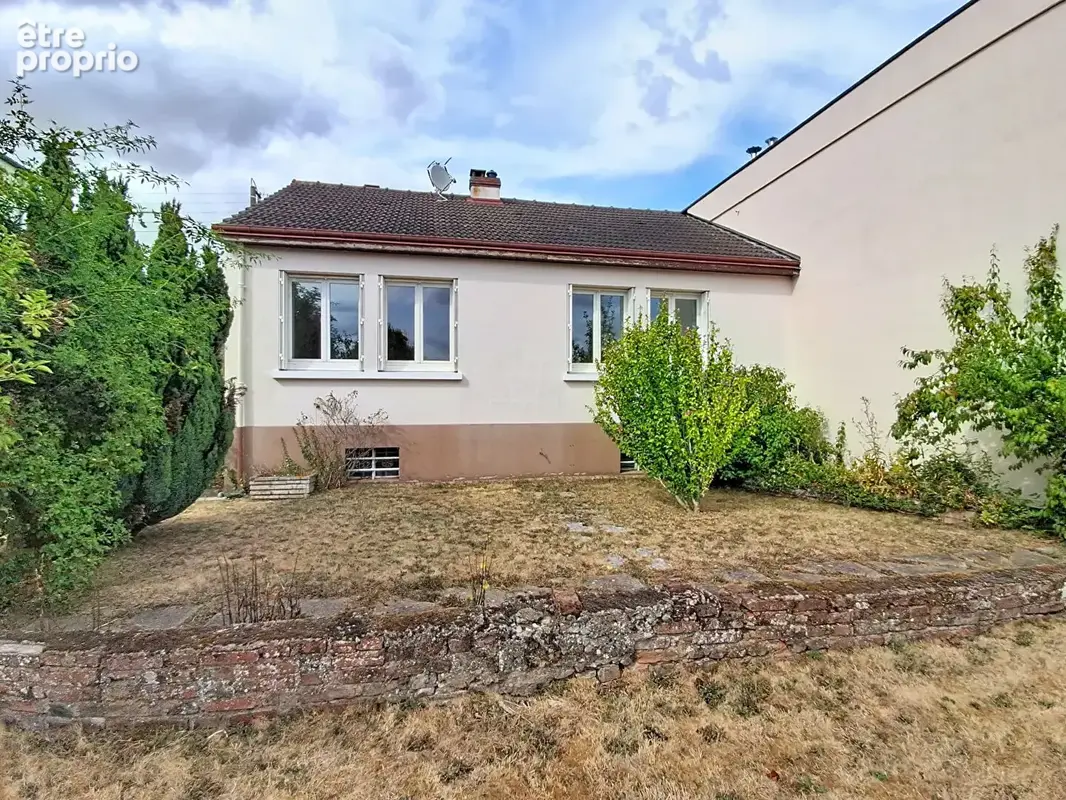Maison à MAINVILLIERS