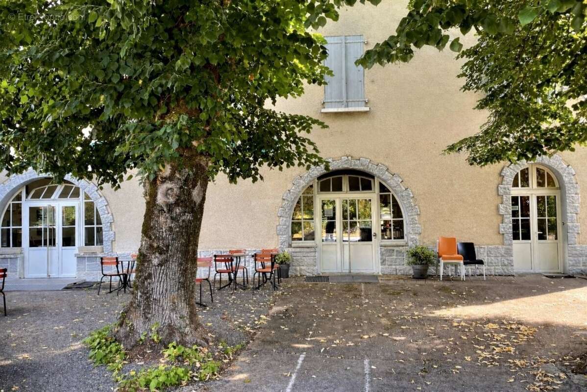 Ancienne auberge  fort potentiel - photo 2