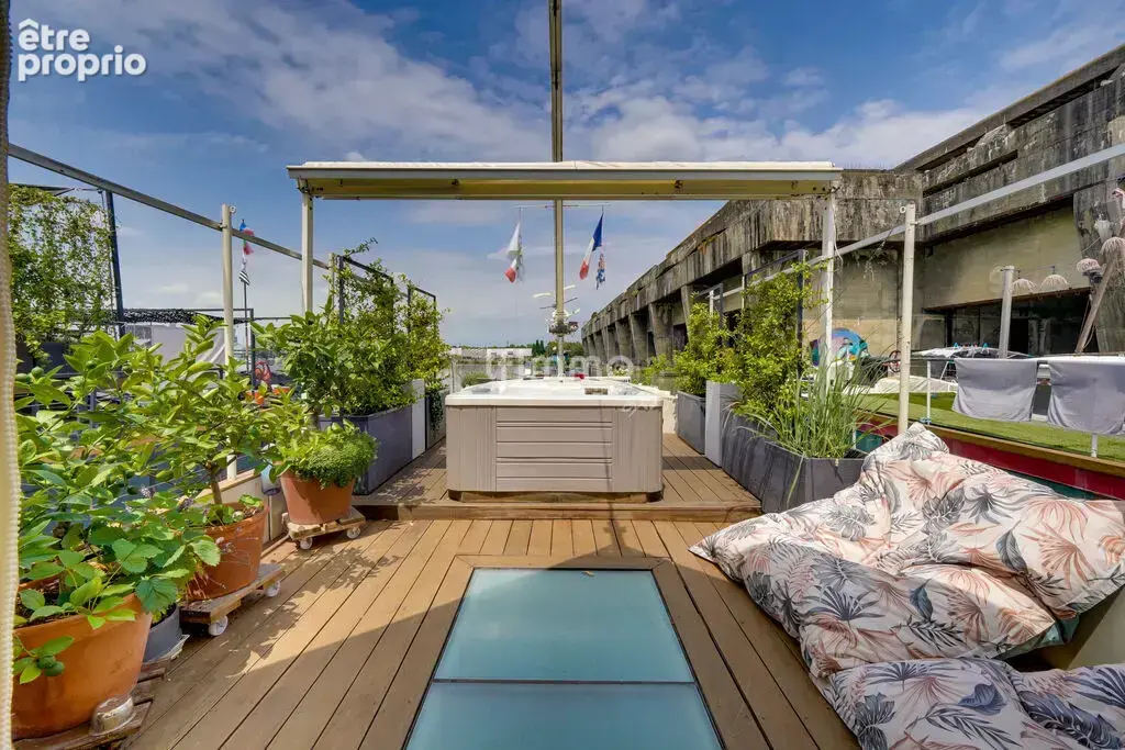 Appartement à BORDEAUX