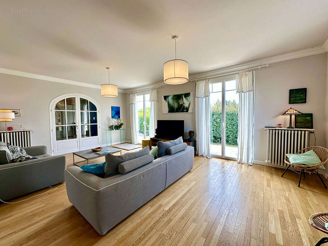 Maison à BRIVE-LA-GAILLARDE