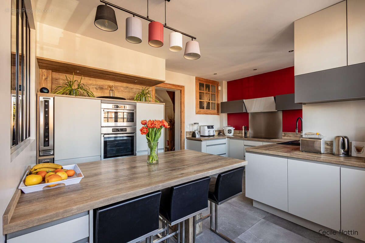 Maison à GONDECOURT