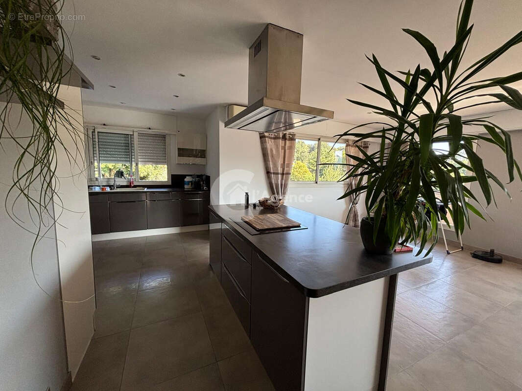Superbe villa appartement de 110 m2 avec piscine privée et jardin - photo 31