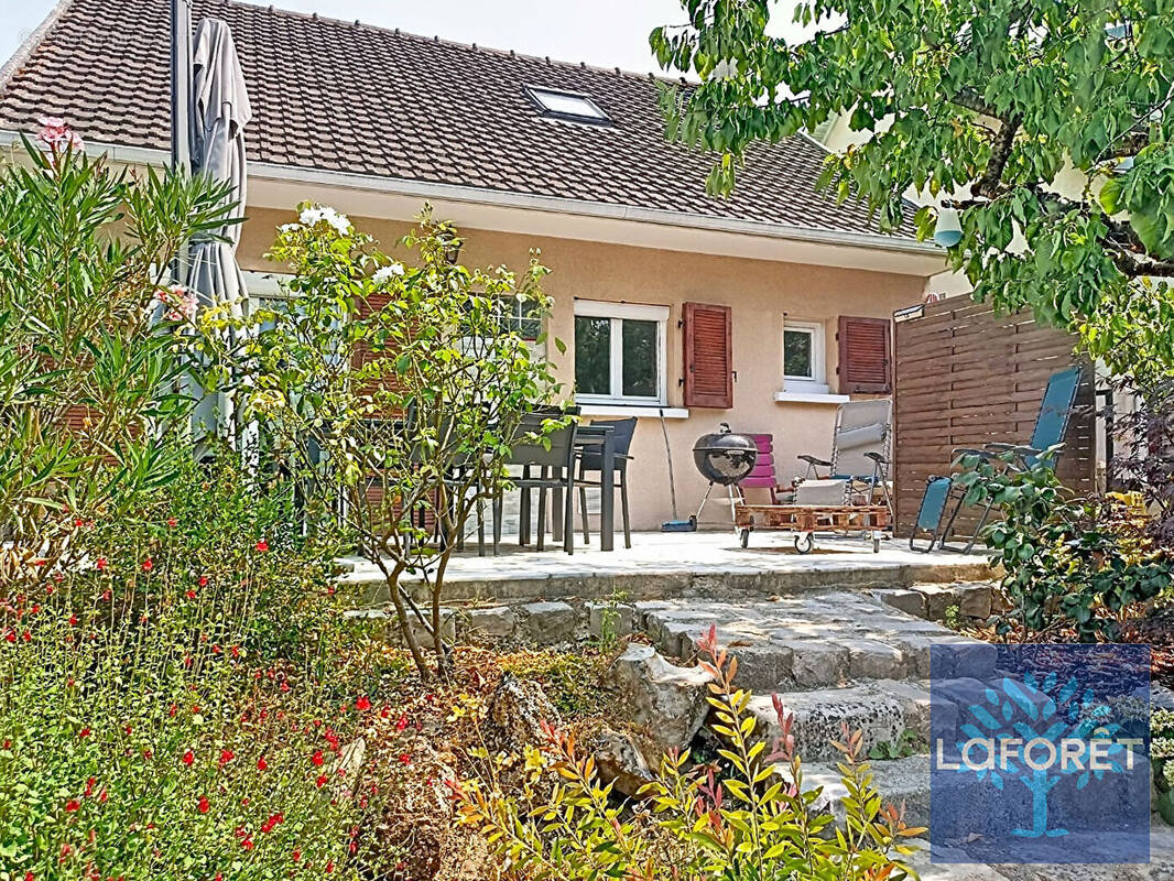Maison à NEUILLY-SUR-MARNE