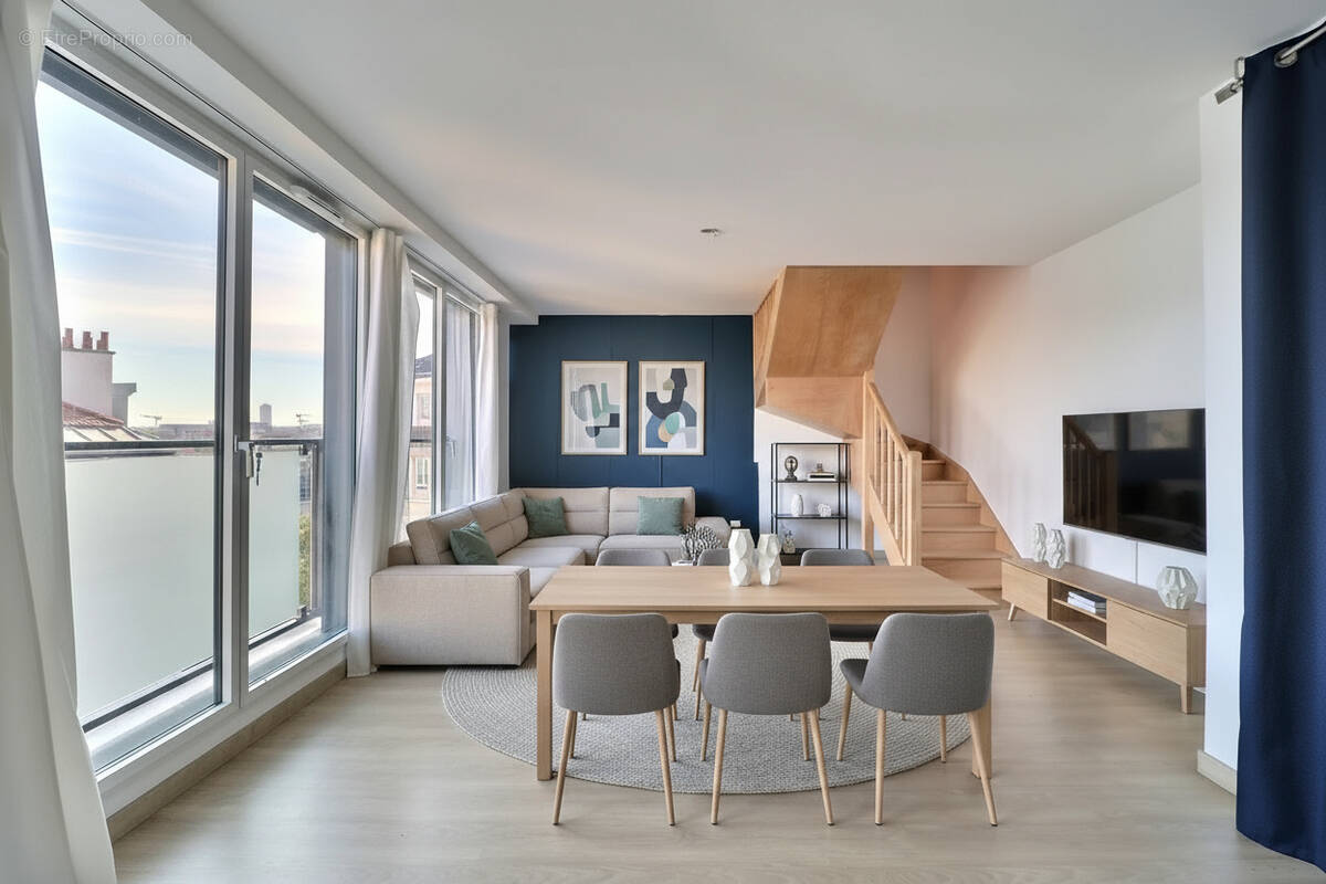 Appartement à SAINT-DENIS