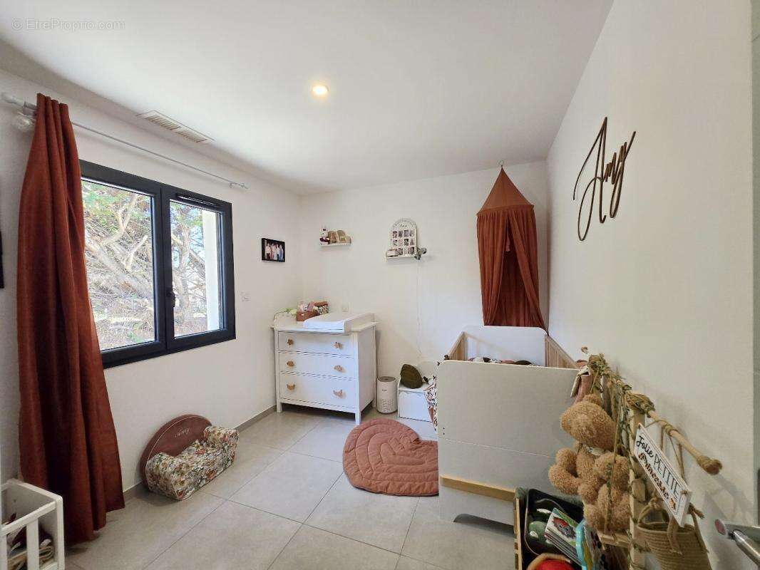 Maison à COLOMBIERS