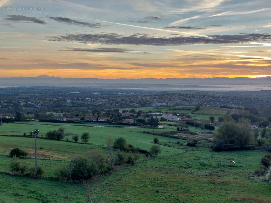 Appartement à MORNANT