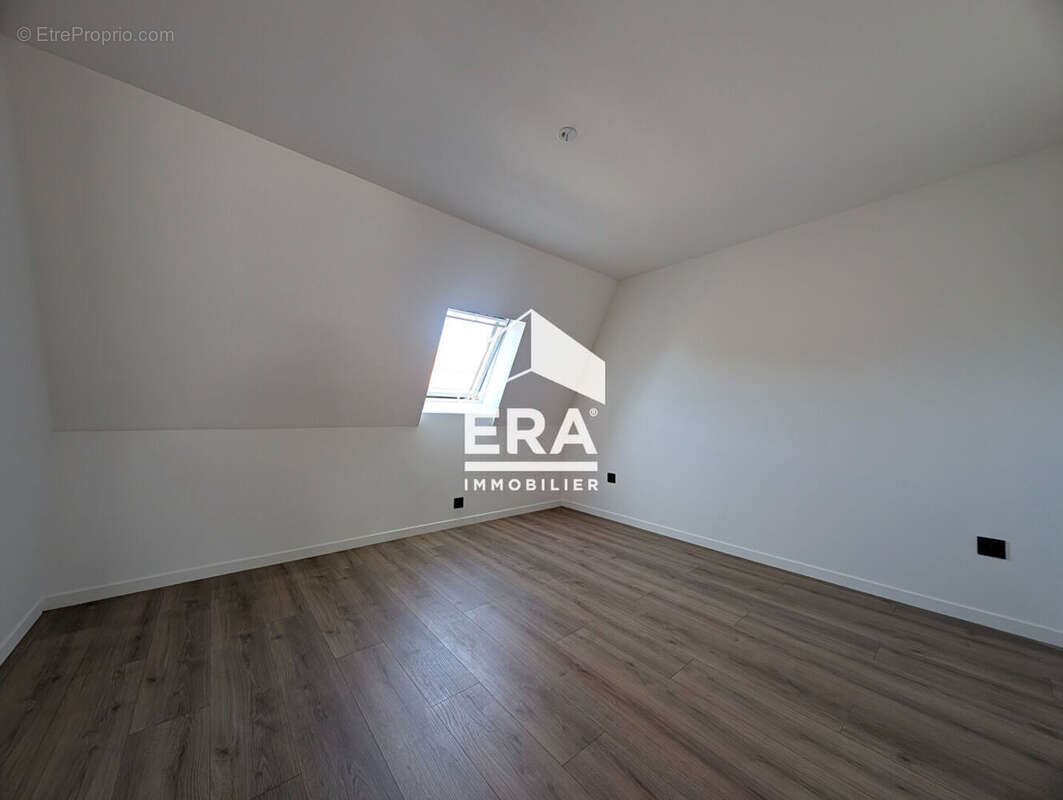 Immeuble de rapport - 3 lots d'habitation - Roubaix - photo 7