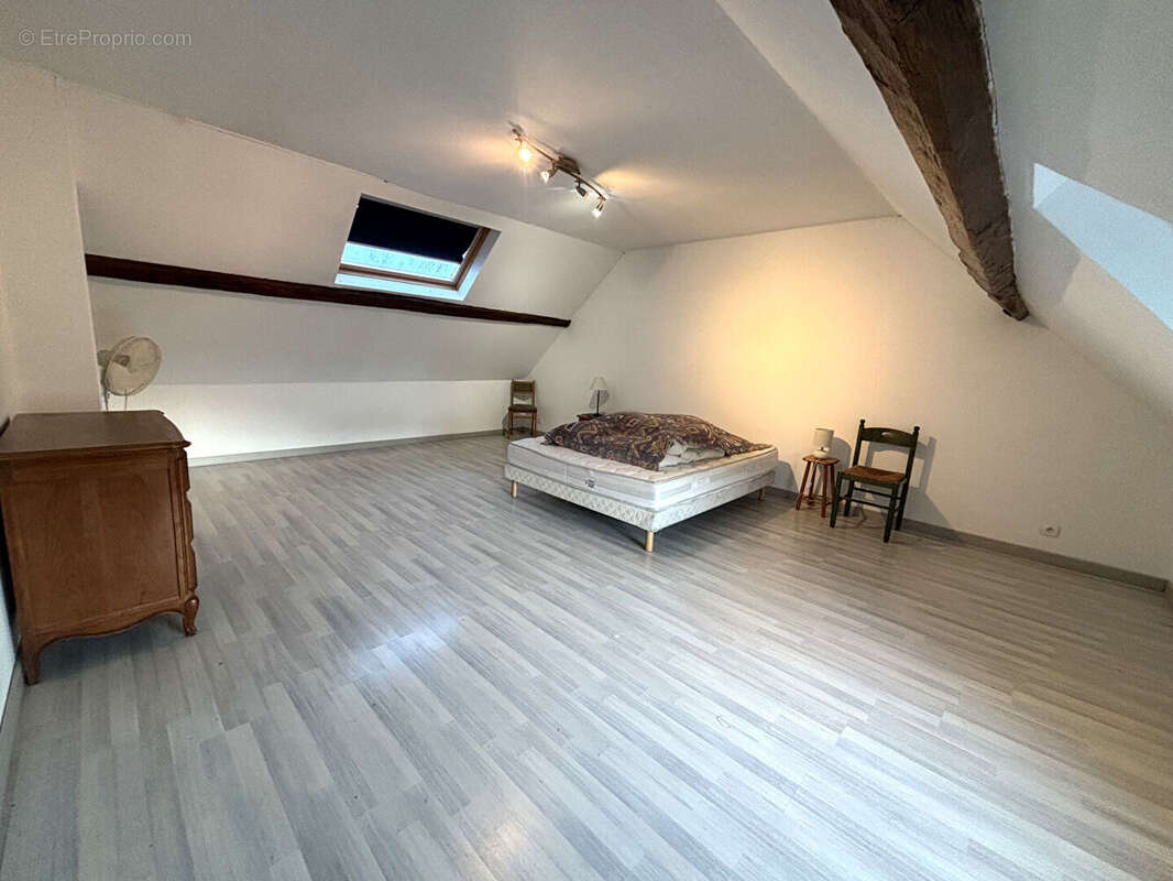 Maison à SAINTE-GENEVIEVE