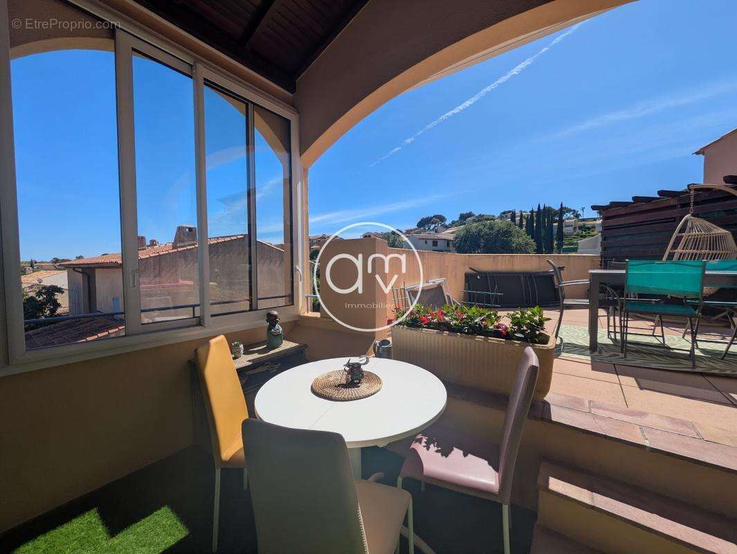 Appartement à CARQUEIRANNE
