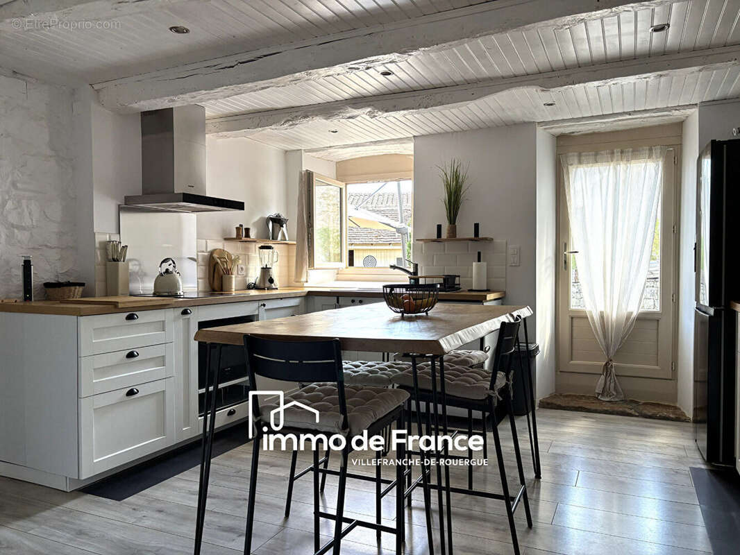 Maison à PUYLAGARDE
