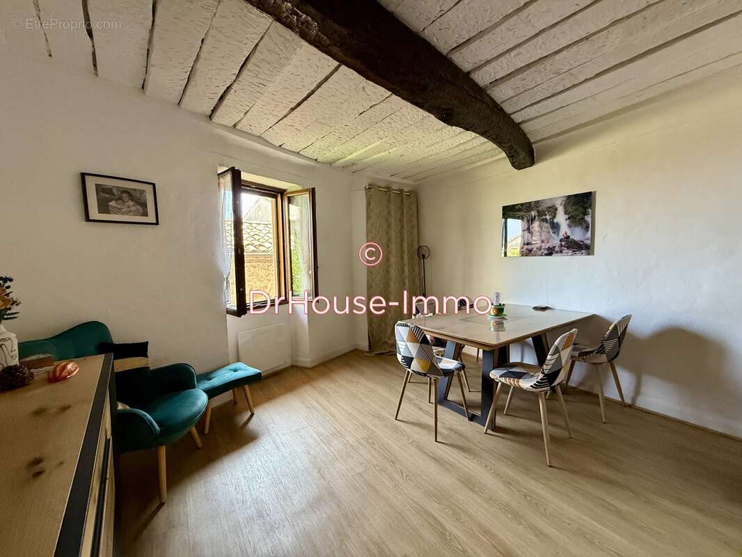 Maison à SAINT-JEANNET