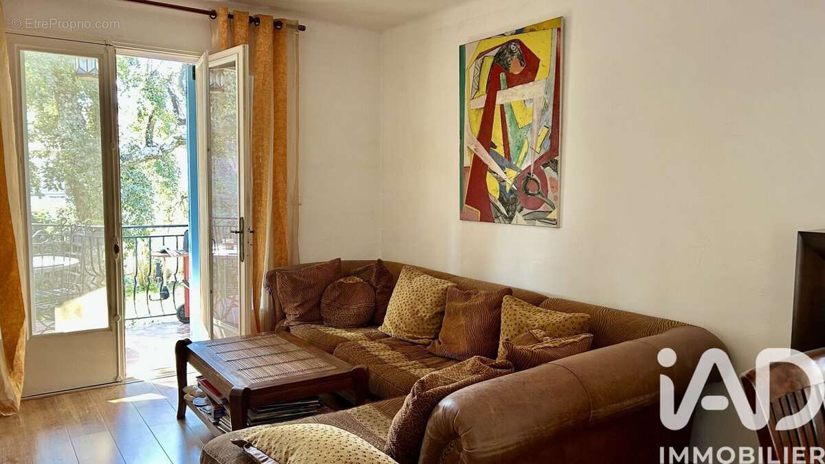 Photo 2 - Maison à LA LONDE-LES-MAURES