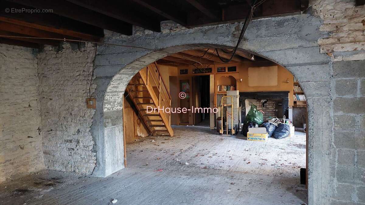 Maison à CRAMCHABAN