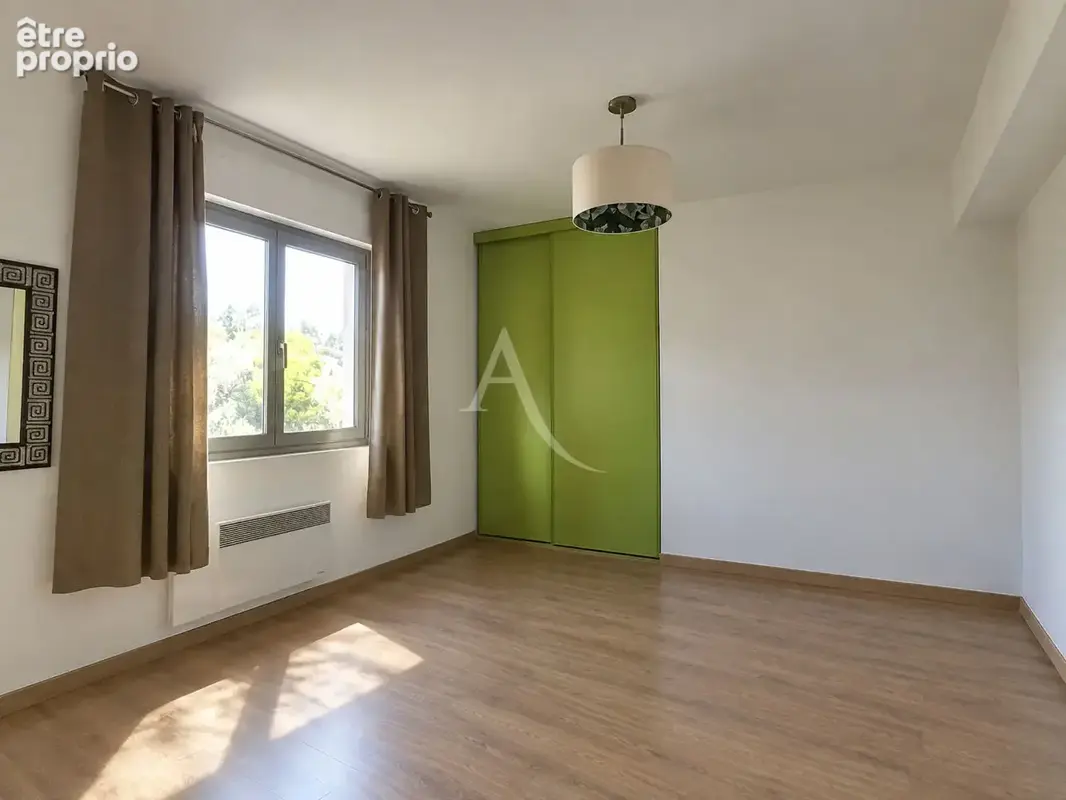 Nice nord : 3 pieces traversant avec vue panoramique et double garage - photo 6