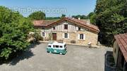 Maison à LE HOUGA