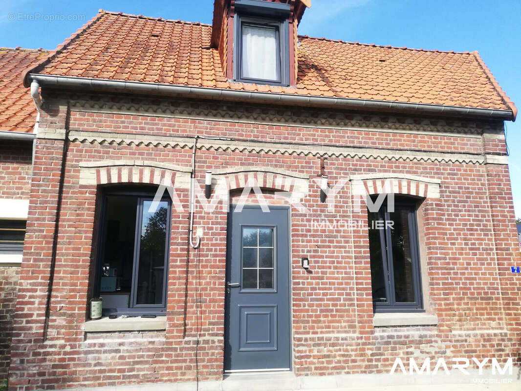 Maison à MARTIN-EGLISE