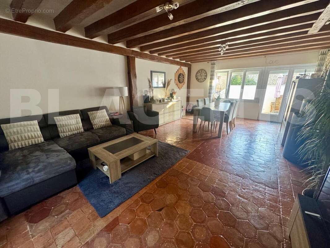 image12 - Maison à BOINVILLE-LE-GAILLARD