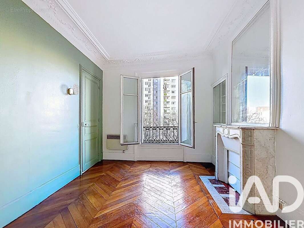Photo 4 - Appartement à PARIS-19E
