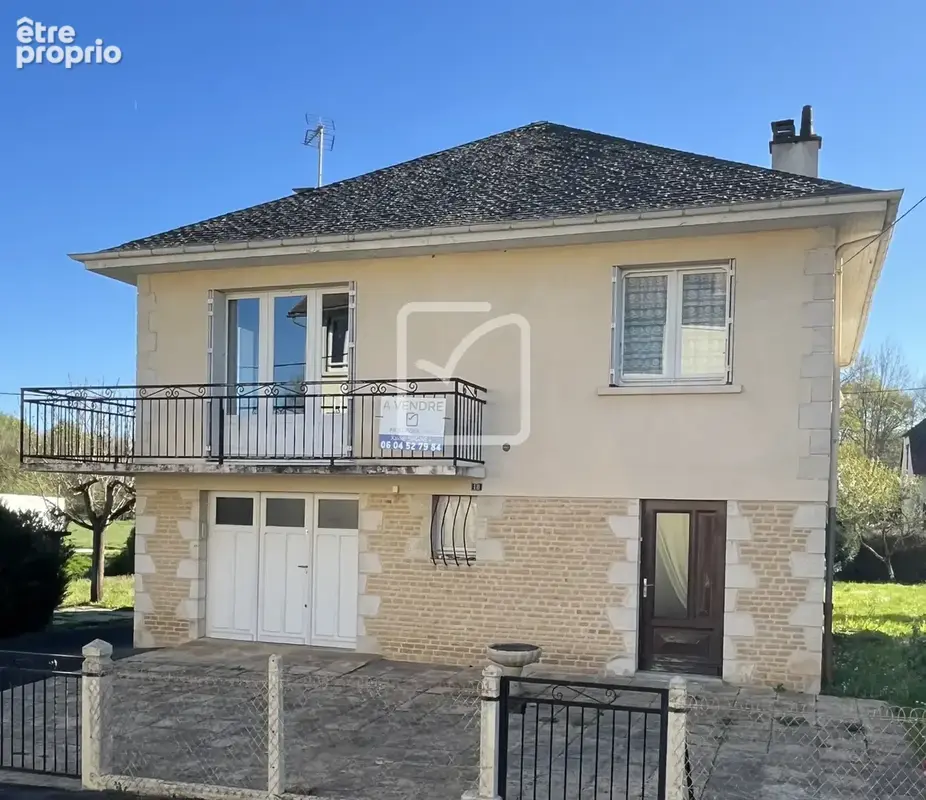 Maison à OBJAT