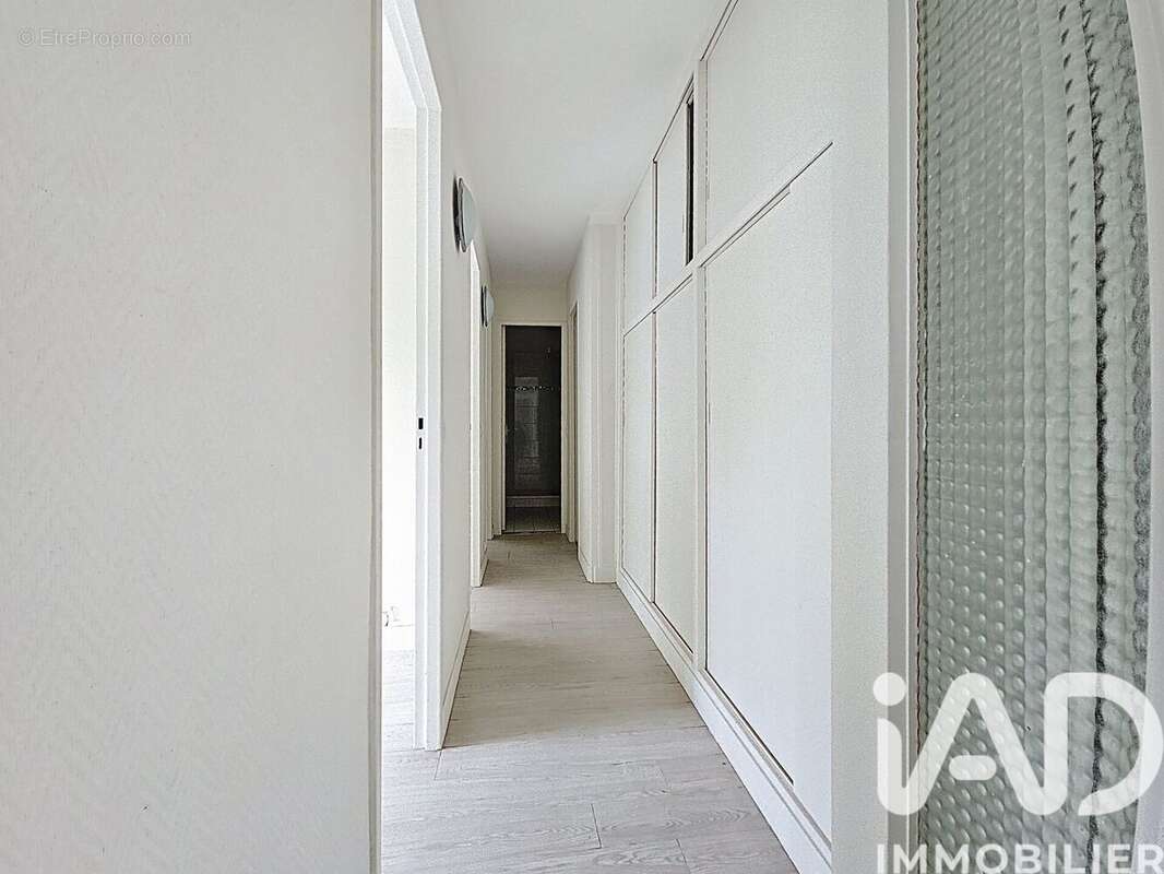 Photo 9 - Appartement à MONTREUIL