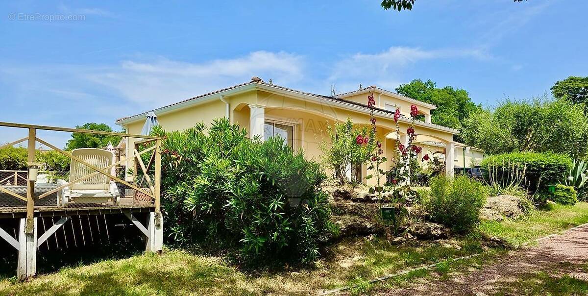 Maison à GEMOZAC