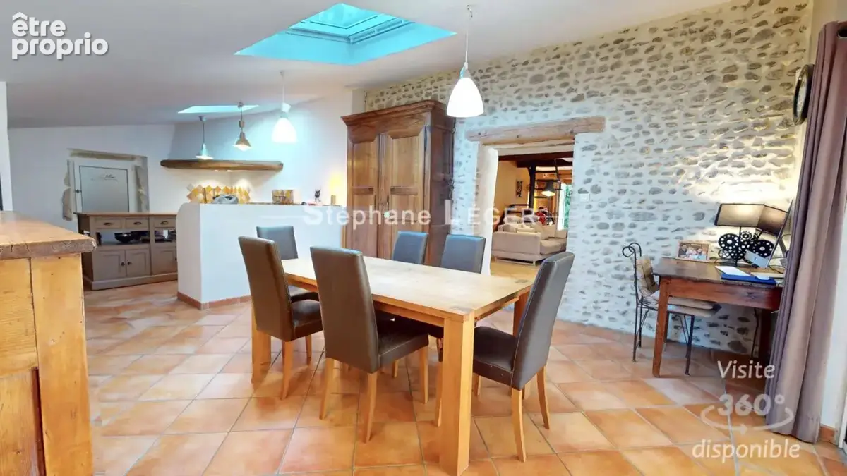 Maison avec piscine - Sauzet 5 pièce(s) 136 m2 - photo 6