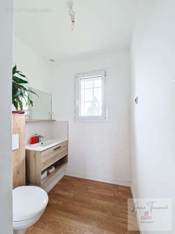 Maison à AULNAY-LA-RIVIERE