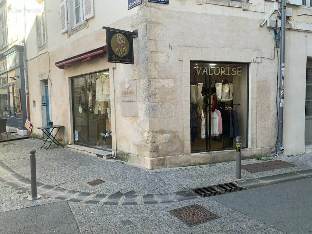 Commerce à LA ROCHELLE