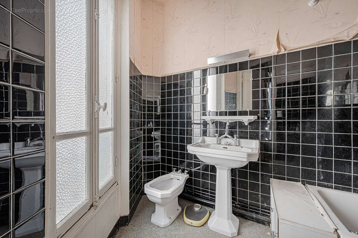 Appartement à PARIS-5E