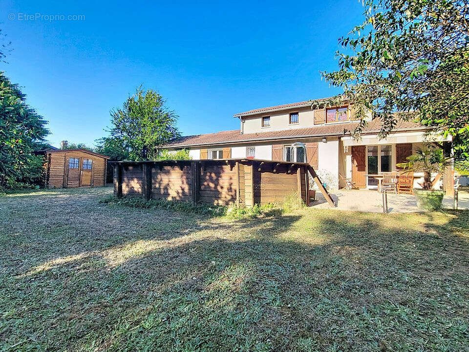 Maison Familiale 112m2-5 Chambres-Terrain 1449m2 - photo 2