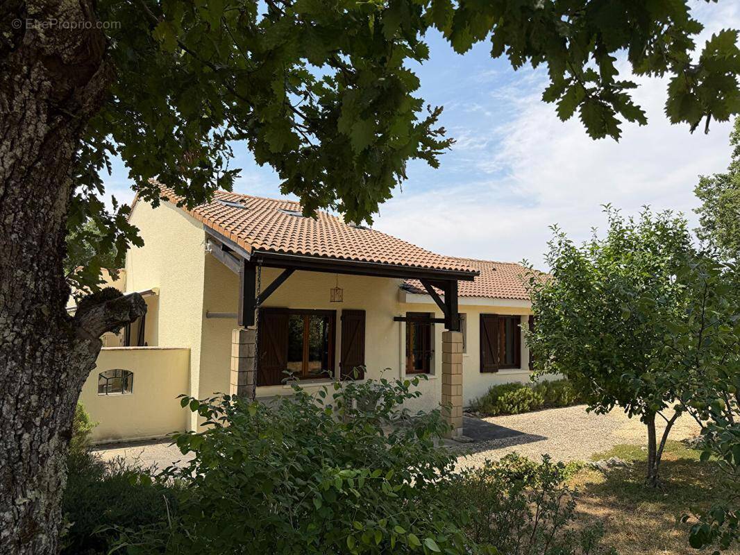 Maison à MAUROUX