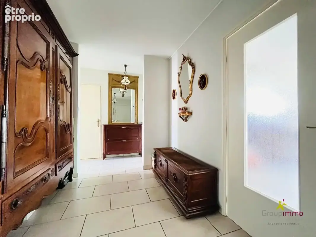COLMAR – 4 pièces de près de 100m² avec balcon, cave et par - photo 5