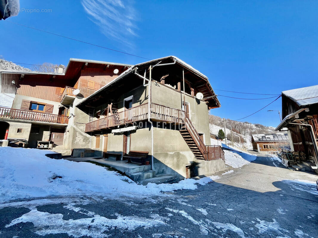 Maison à AIGUEBLANCHE
