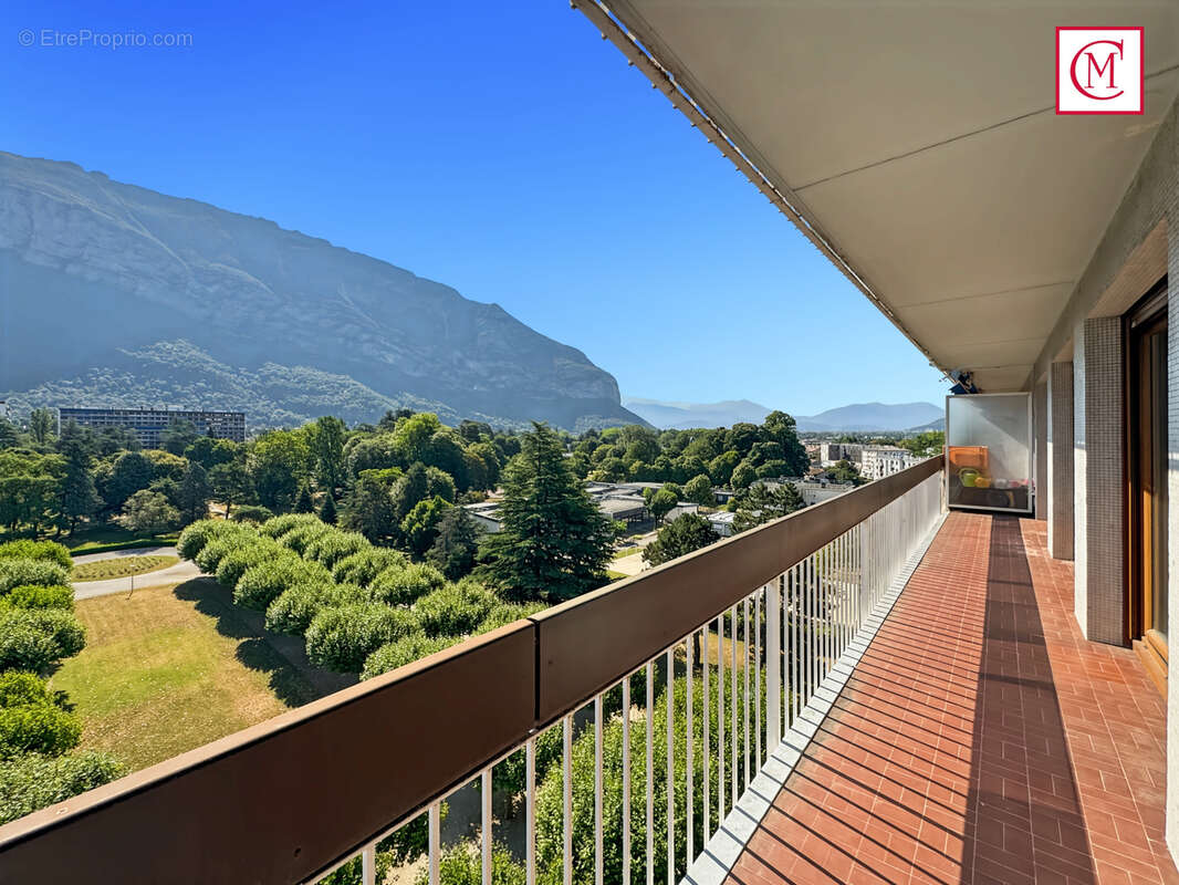 Appartement à SAINT-EGREVE