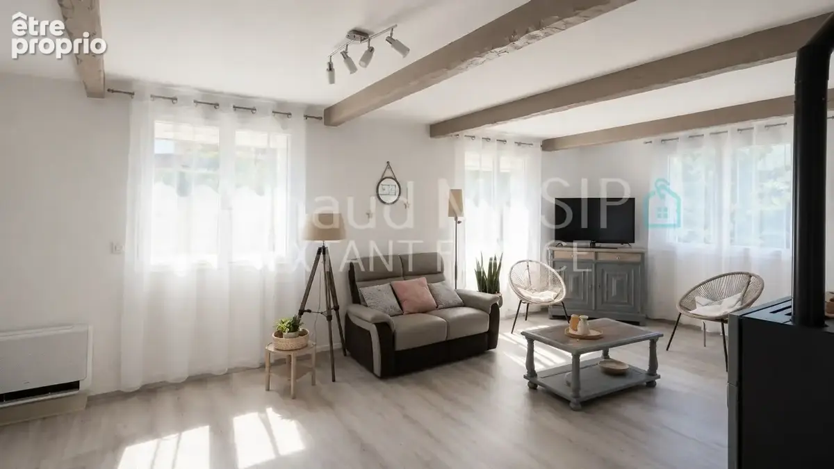Villa 4f 142m², piscine, 2 garages, parcelle 3 174m², vue imprenanble, emplacement tranquil, proche commerces - photo 6