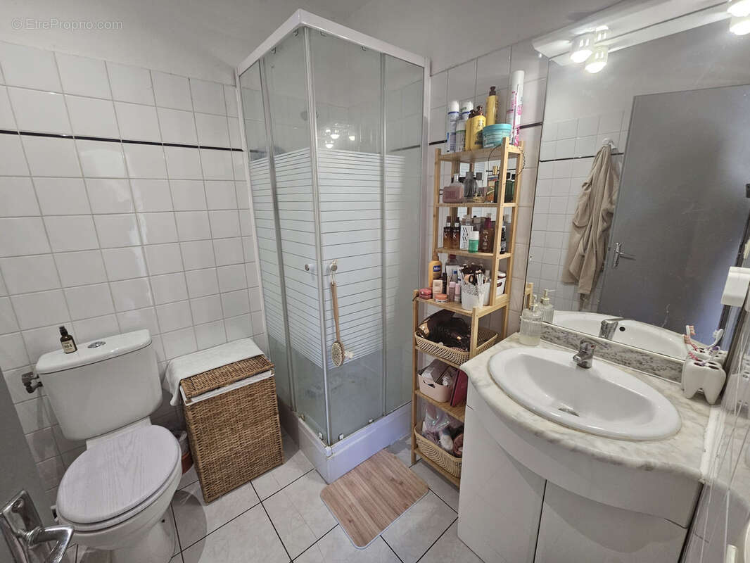 Appartement T3 duplex 47 M2 - Bordeaux PEY BERLAND (rue Castelmoron) - photo 6