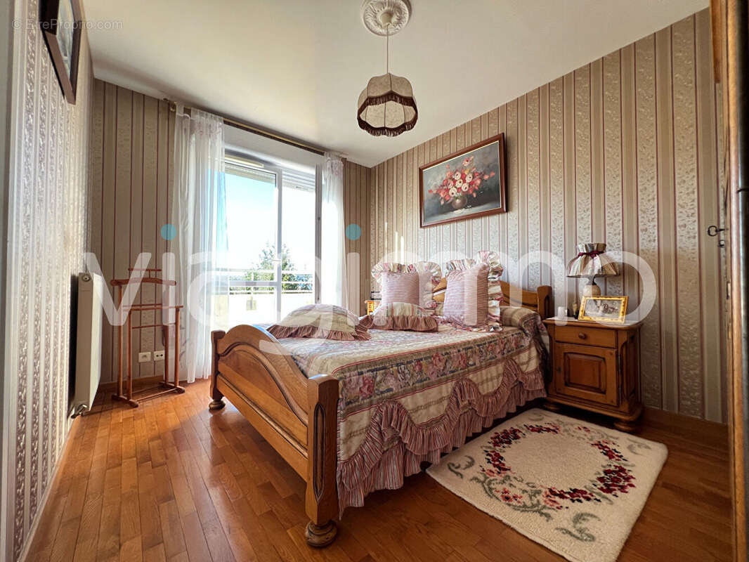 Appartement à CHARNAY-LES-MACON